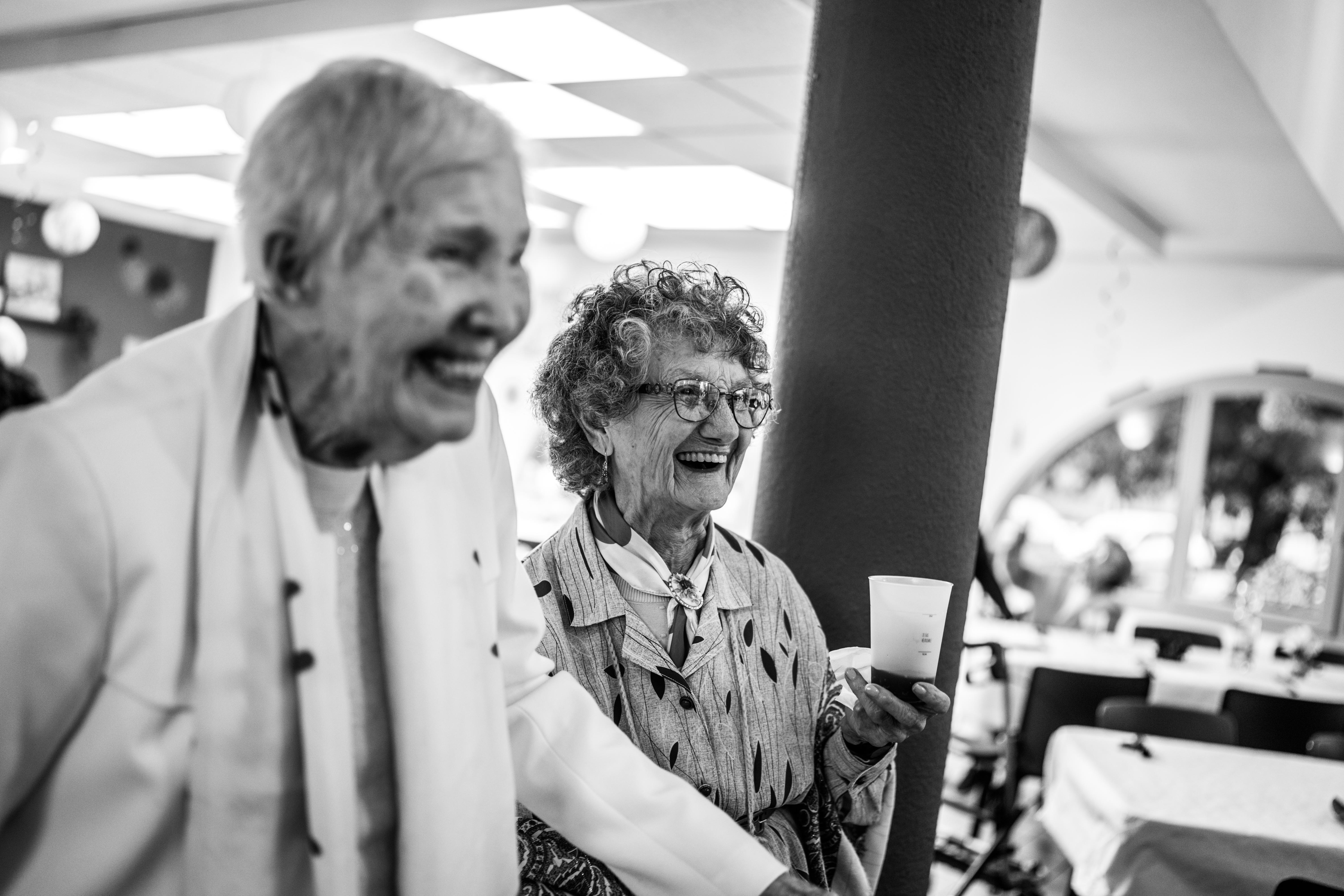 résidence autonomie retraite autonomie personnes âgées vieilles vieux Ehpad Saint Martin d'Uriage 38410 Marie-Rose Gilles photographe photographie portrait